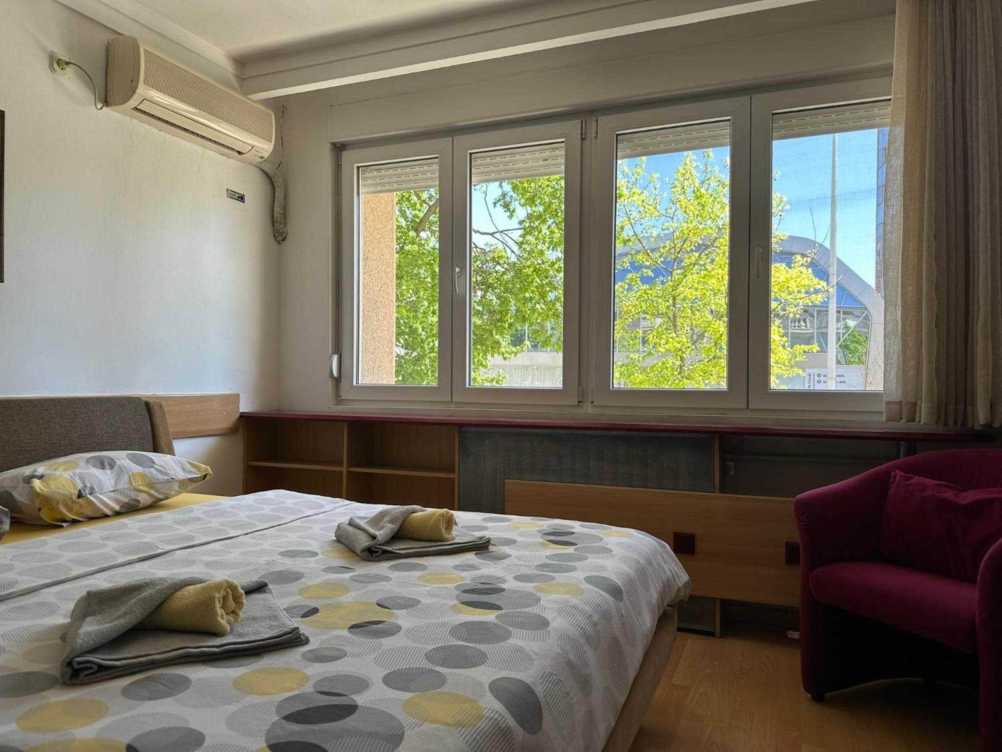 Skopje Plaza Apartment Extérieur photo